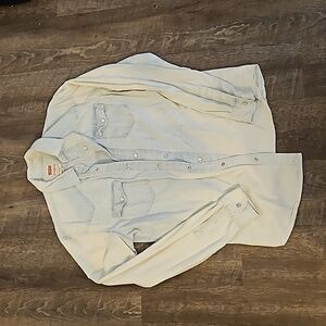 Levi's button up